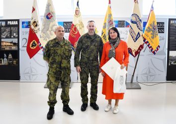 Náčelník Generálního štábu Armády ČR ocenil zaměstnavatele aktivní zálohy